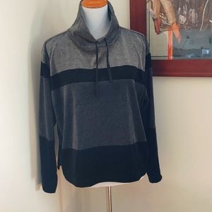 Liz Claiborne Lizsport petite sweatshirt